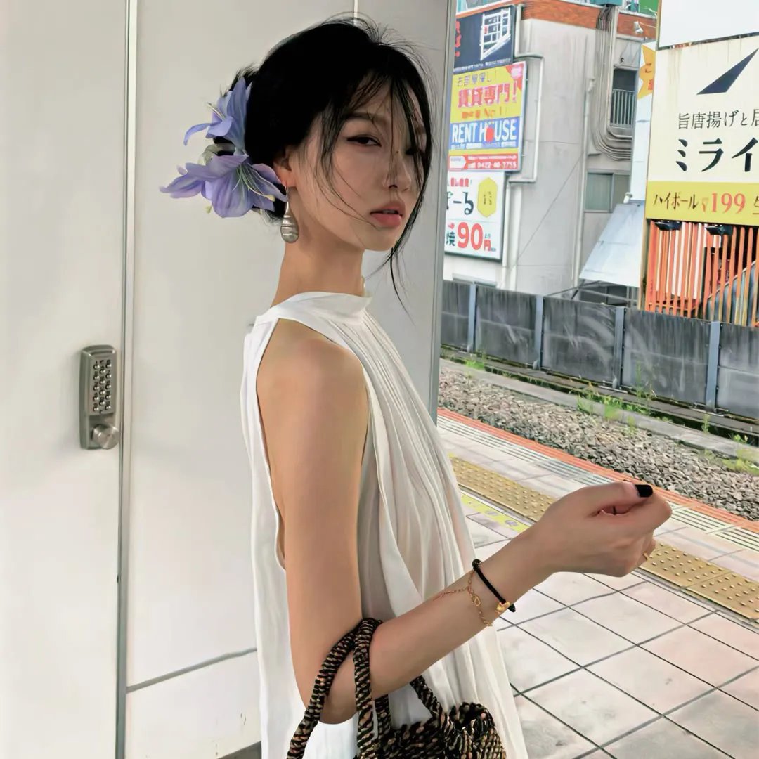珊珊小传